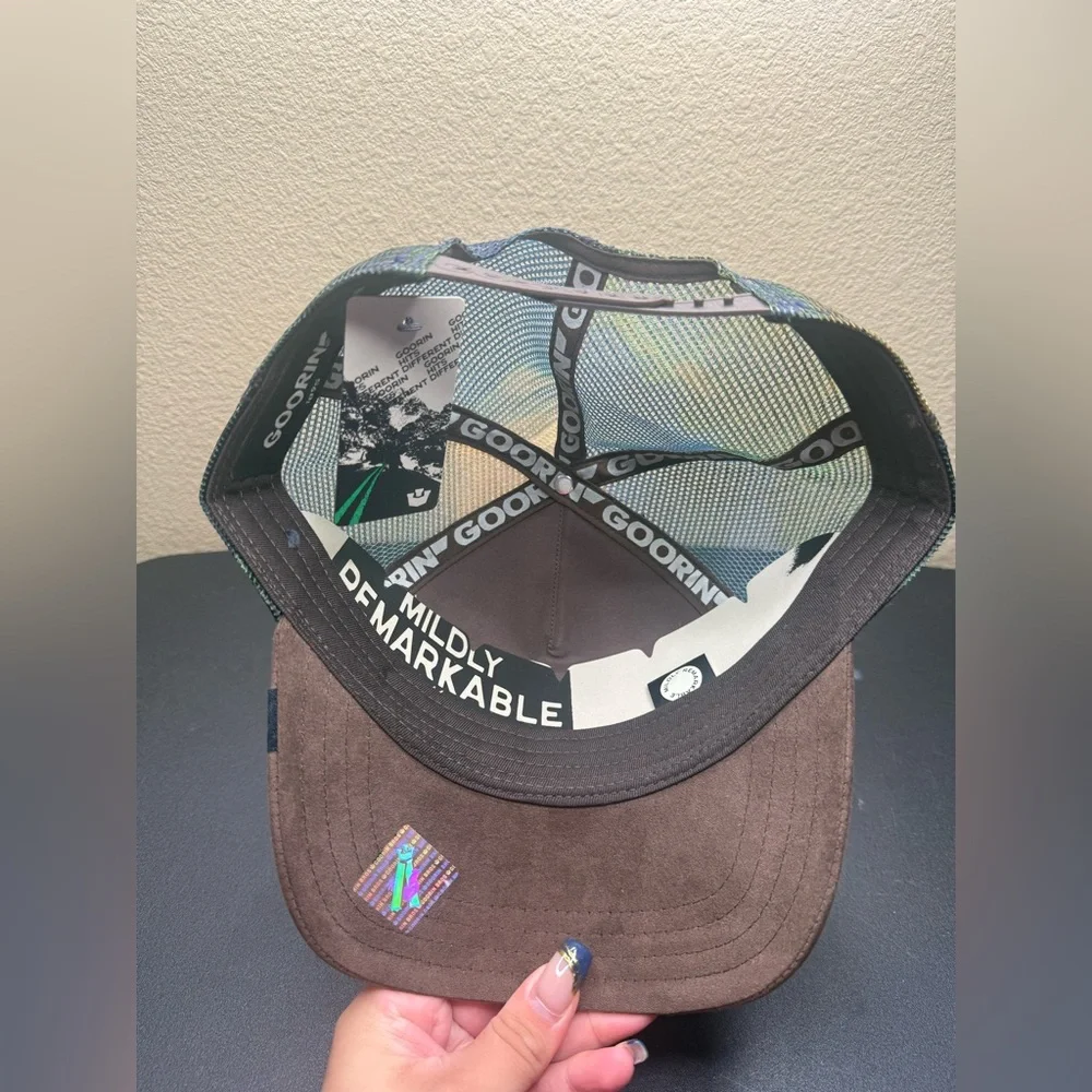 Goorin Bros. Freedom Eagle Scenic Trucker Hat – Brown – NWT